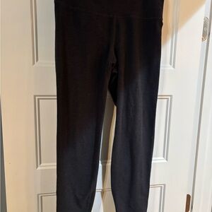 Old Navy Women's dark grey  Leggings